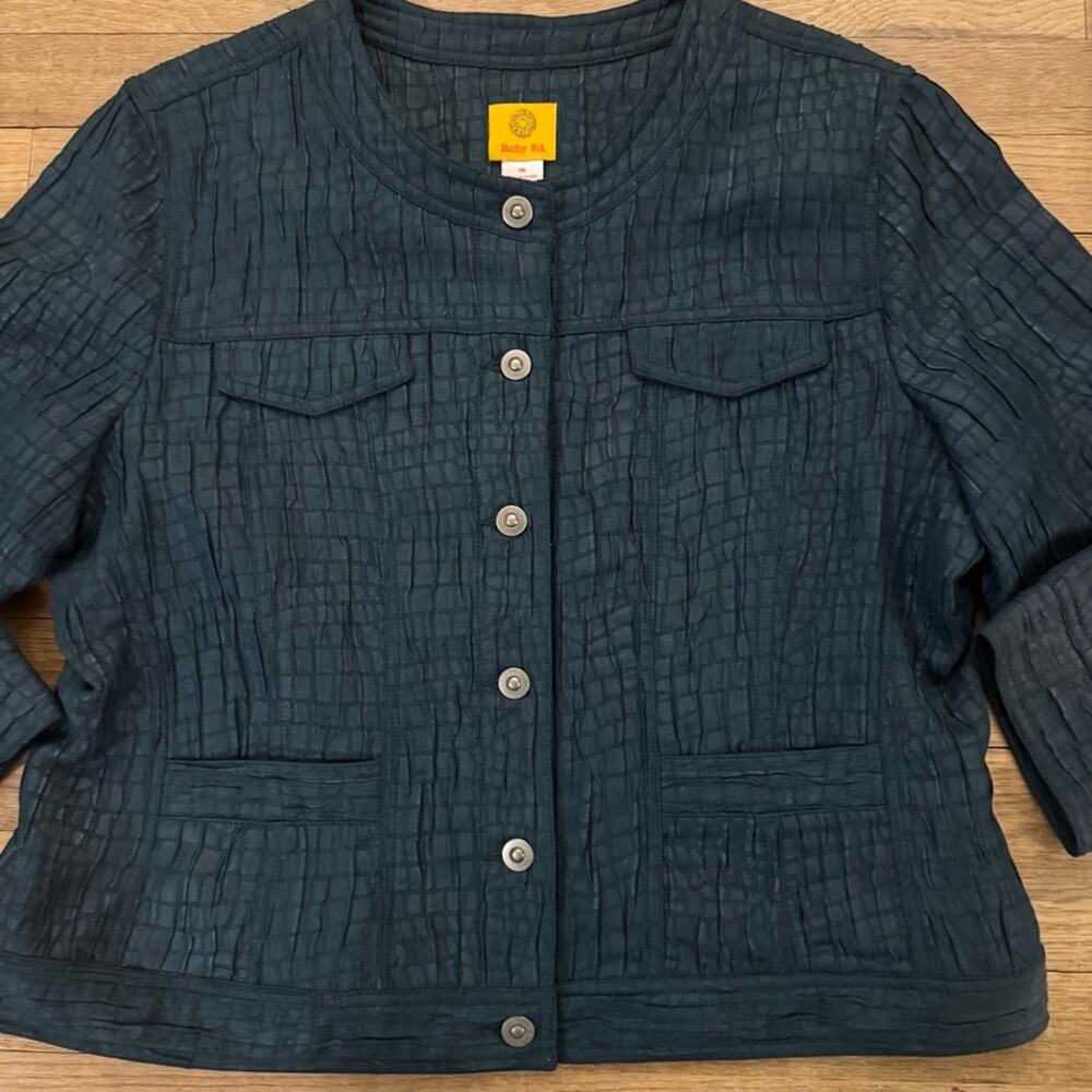 Ruby Rd. emerald green six button 3/4 sleeve career jacket size 16
 b56
